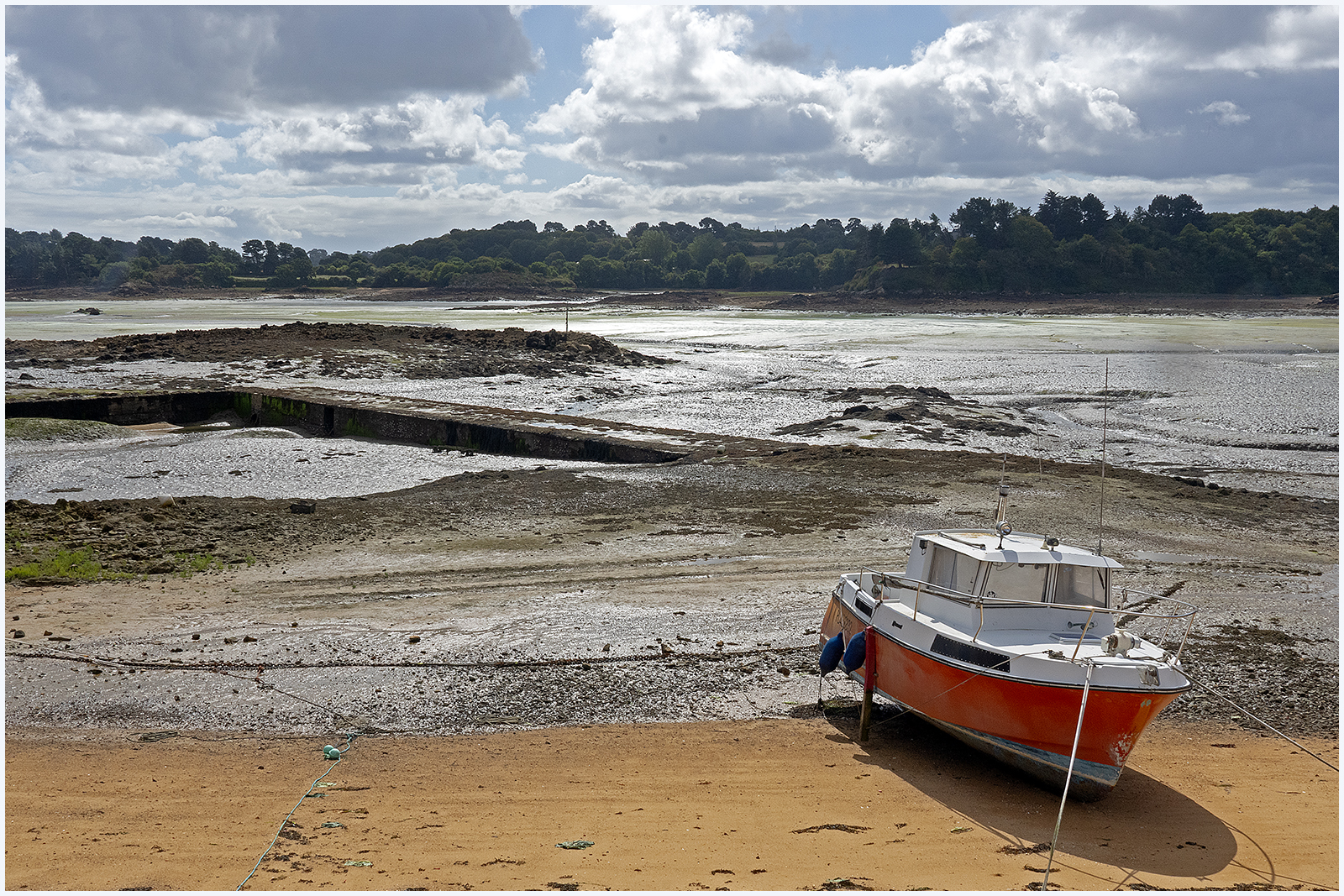Esturary at lowtide 